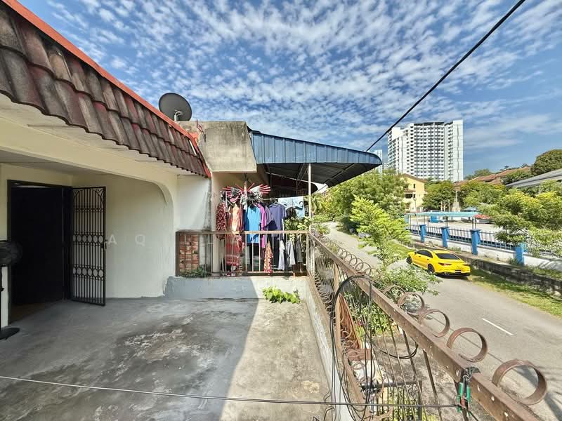 2-storey Terraced House for Sale in Taman Bukit (Kajang) - Aqillah Razali - Exterior - PropertyGuru.com.my
