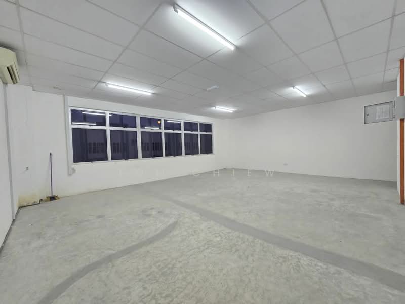 Terrace Factory for Rent in Taman Desa Cemerlang (Ulu Tiram) - Tom Chiew - Interior - PropertyGuru.com.my