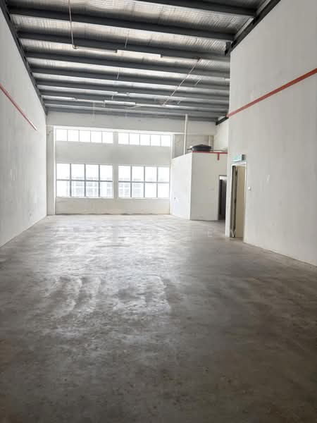 Kilang untuk Disewa di Taman Desa Cemerlang (Ulu Tiram) - Tom Chiew - Interior - PropertyGuru.com.my