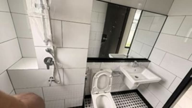 Semi-Detached House for Rent in Shah Alam (Selangor) - Firuz Rahmad - Bathroom - PropertyGuru.com.my