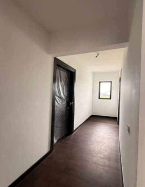 Semi-Detached House for Rent in Shah Alam (Selangor) - Firuz Rahmad - Corridor - PropertyGuru.com.my