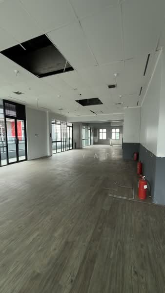 Shop for Rent in Bandar Indahpura (Kulai) - JH Yap - Interior - PropertyGuru.com.my