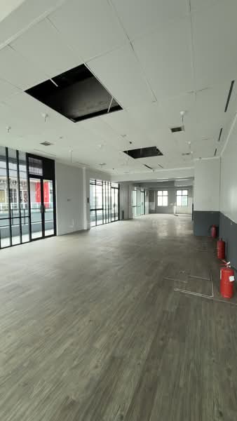 Shop for Rent in Bandar Indahpura (Kulai) - JH Yap - Interior - PropertyGuru.com.my