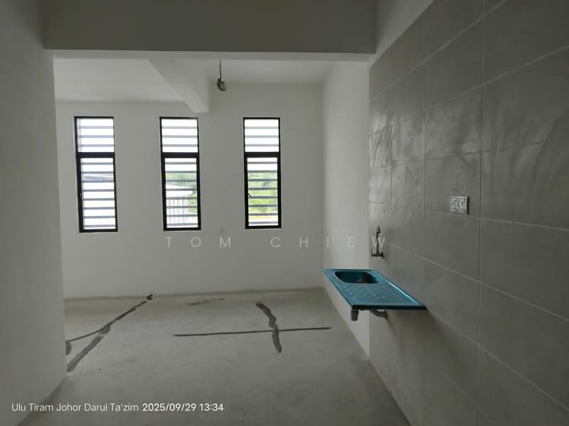 Kilang untuk Disewa di Taman Desa Cemerlang (Ulu Tiram) - Tom Chiew - Interior - PropertyGuru.com.my