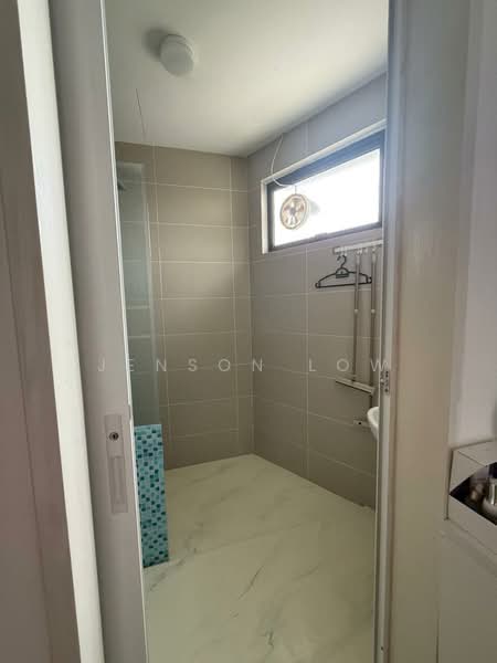 Service Residence for Sale at Zentro Residences Serviced Apartment - Jenson Low - Bathroom - PropertyGuru.com.my