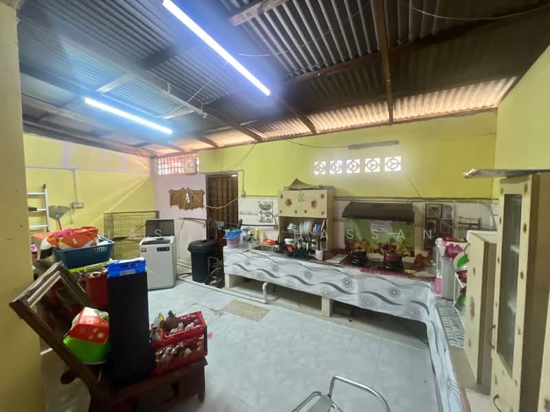 Rumah Teres 2 Tingkat untuk Dijual di Ampang (Selangor) - Hasliza Hassan - Kitchen - PropertyGuru.com.my