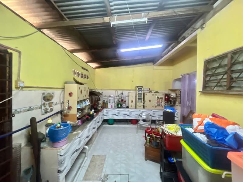 Rumah Teres 2 Tingkat untuk Dijual di Ampang (Selangor) - Hasliza Hassan - Kitchen - PropertyGuru.com.my
