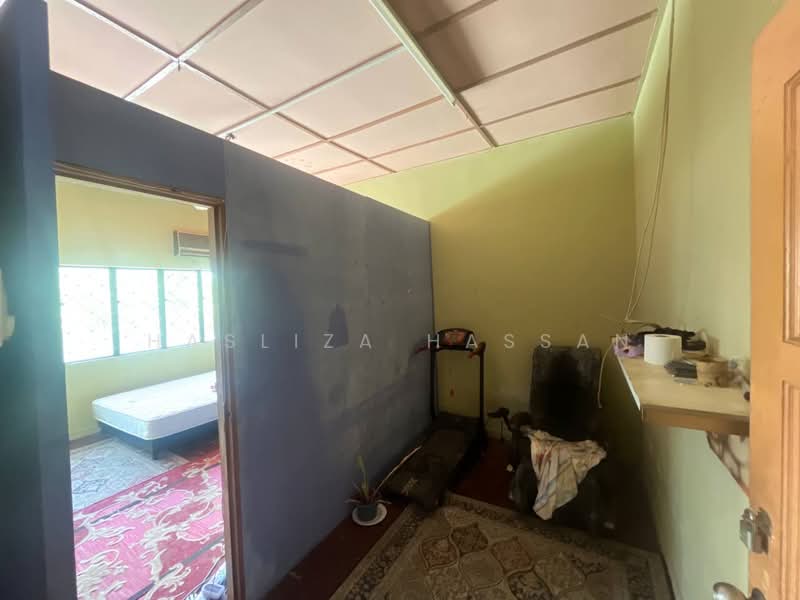 Rumah Teres 2 Tingkat untuk Dijual di Ampang (Selangor) - Hasliza Hassan - Bedroom - PropertyGuru.com.my