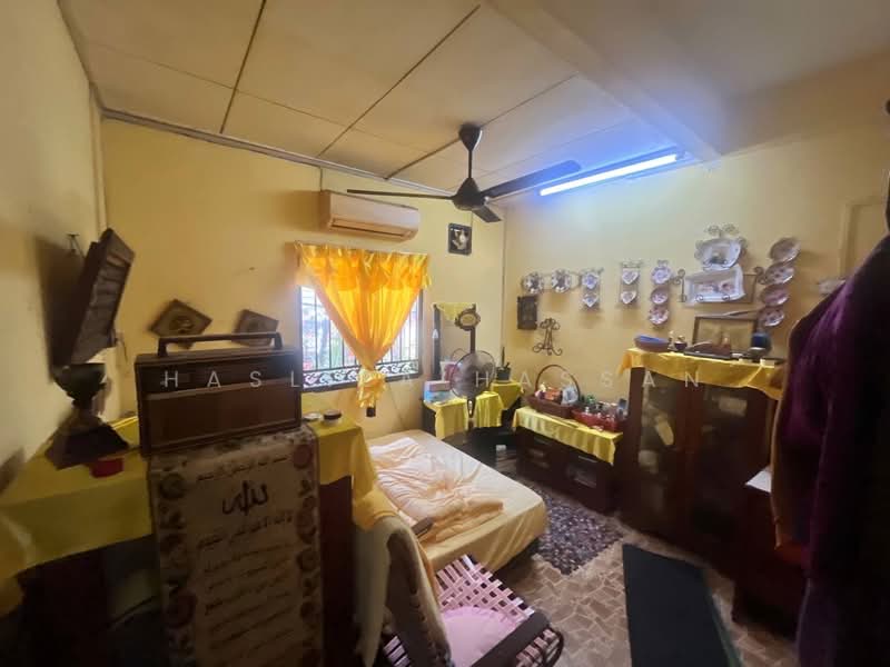 Rumah Teres 2 Tingkat untuk Dijual di Ampang (Selangor) - Hasliza Hassan - Bedroom - PropertyGuru.com.my