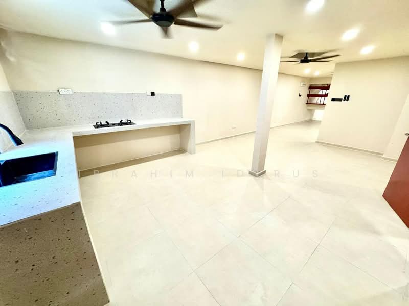 2-storey Terraced House for Sale in Ampang (Selangor) - Ibrahim Iderus - Kitchen - PropertyGuru.com.my