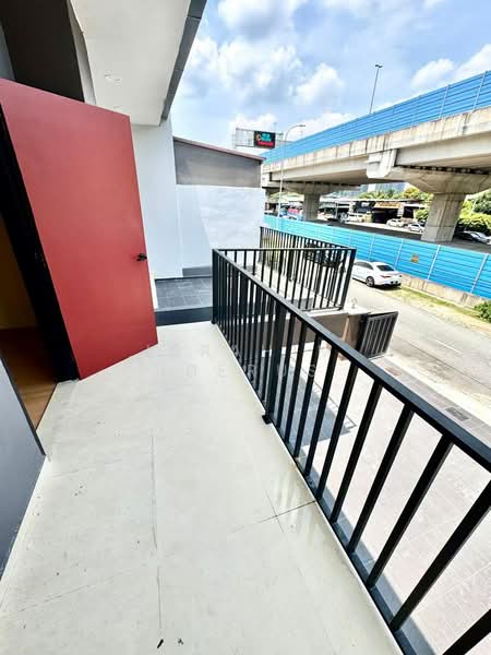 2-storey Terraced House for Sale in Ampang (Selangor) - Ibrahim Iderus - Balcony - PropertyGuru.com.my