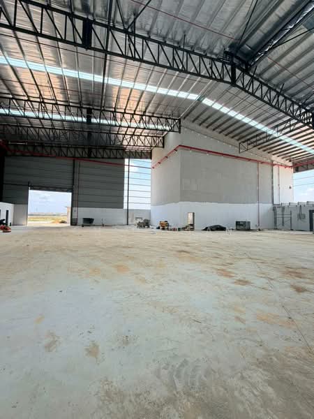 Warehouse for Rent in Kapar Industrial Park (Kapar) - Chloe Tan - Interior - PropertyGuru.com.my