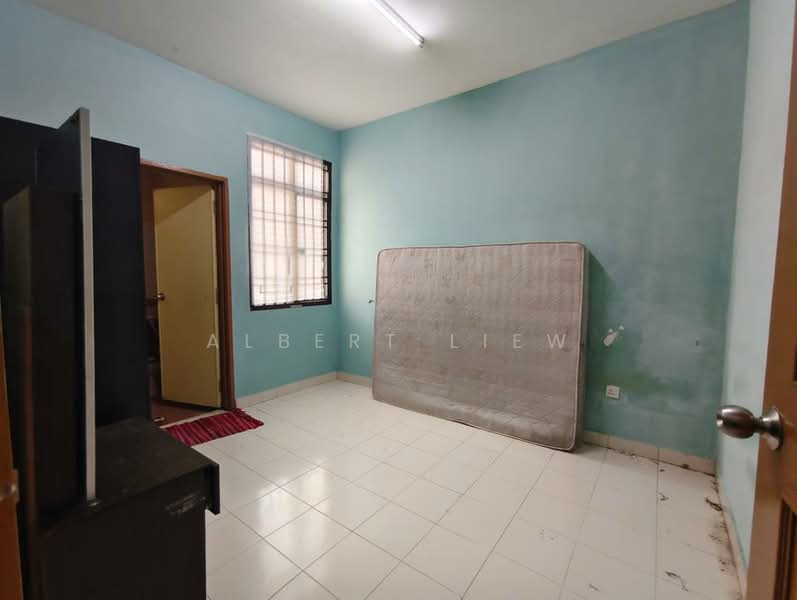 2-storey Terraced House for Sale in Pagoh (Johor) - Albert Liew - Bedroom - PropertyGuru.com.my