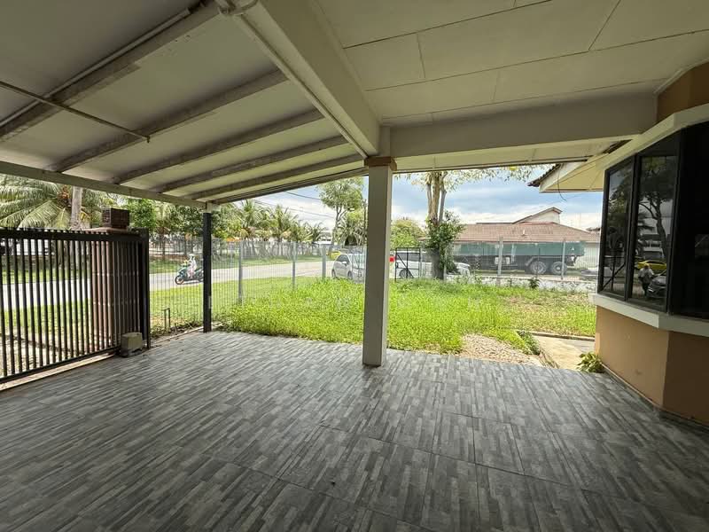 1-storey Terraced House for Sale in Taman Molek (Johor Bahru) - Ethan Gan - PropertyGuru.com.my