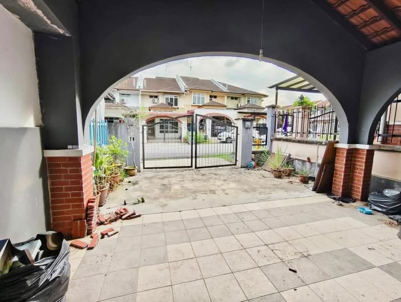 2-storey Terraced House for Sale in Taman Skudai Indah (Skudai) - Zephyr Khoo - PropertyGuru.com.my