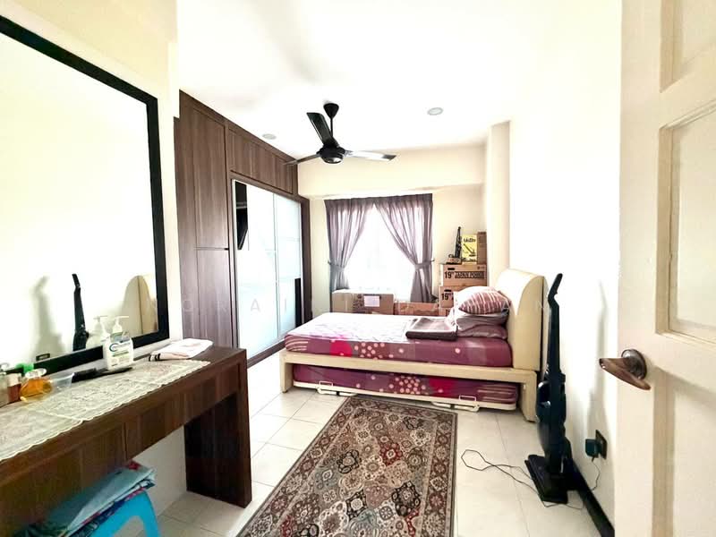 Servis Apartment untuk Dijual di Brunsfield Riverview - Noraini Dahan - Bedroom - PropertyGuru.com.my