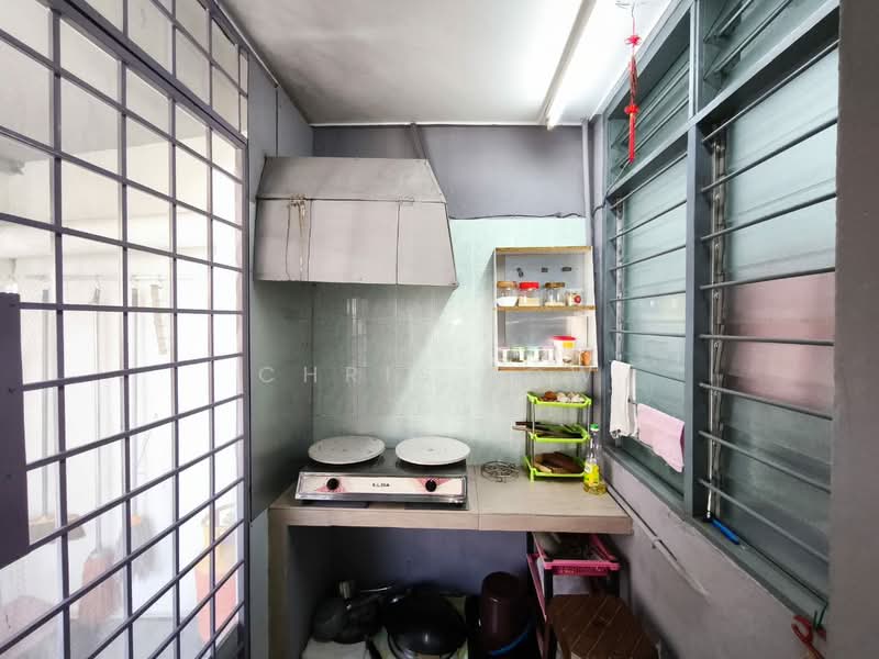 Rumah Teres 2 Tingkat untuk Dijual di Bandar Mahkota Cheras (Cheras) - Chris Low - Kitchen - PropertyGuru.com.my