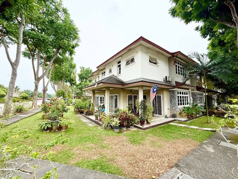 Rumah Teres 2 Tingkat untuk Dijual di Perdana Lakeview East (Cyberjaya) - Najibah Sahari - PropertyGuru.com.my
