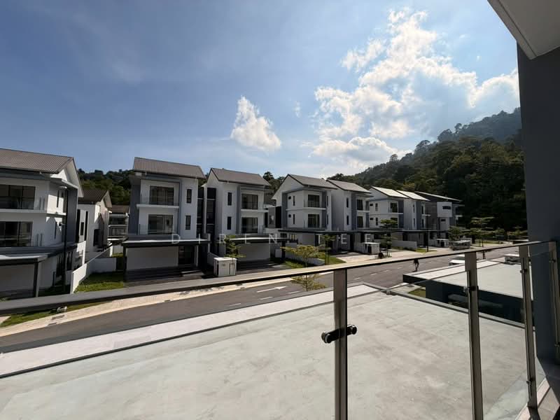 Semi-Detached House for Sale in Ampang (Selangor) - Diren Tee - PropertyGuru.com.my
