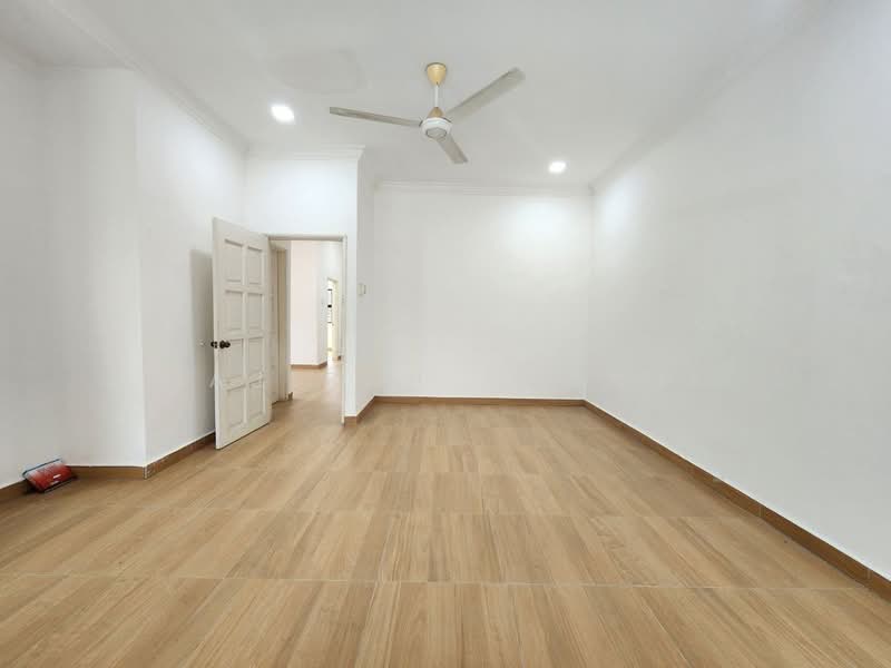 Semi-Detached House for Sale in Taman Koperasi Cuepacs (Cheras) - Najibah Sahari - PropertyGuru.com.my