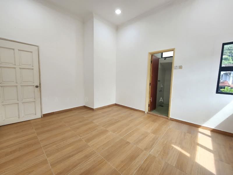 Semi-Detached House for Sale in Taman Koperasi Cuepacs (Cheras) - Najibah Sahari - PropertyGuru.com.my