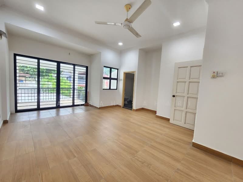 Semi-Detached House for Sale in Taman Koperasi Cuepacs (Cheras) - Najibah Sahari - PropertyGuru.com.my