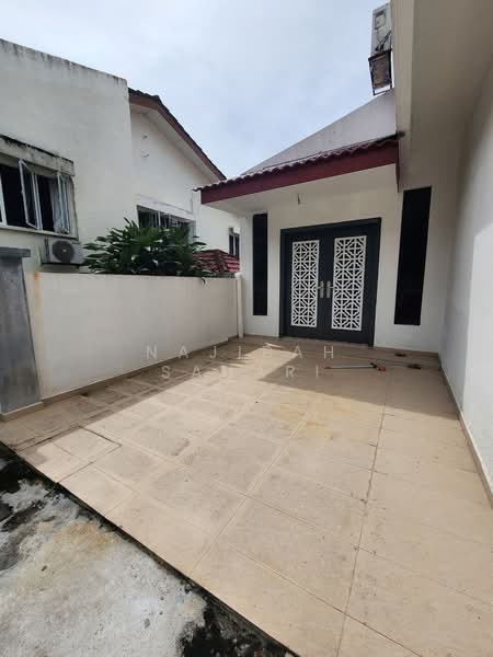 Semi-Detached House for Sale in Taman Koperasi Cuepacs (Cheras) - Najibah Sahari - PropertyGuru.com.my