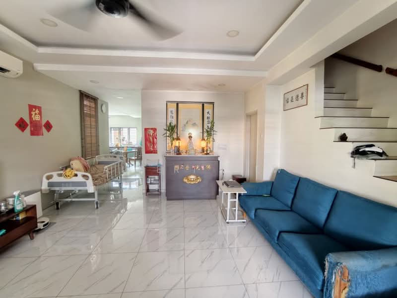 2-storey Terraced House for Sale in Pagoh (Johor) - Albert Liew - Living Room - PropertyGuru.com.my