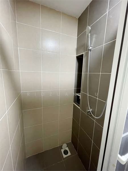 Servis Apartment untuk Dijual di Serviced Residence @ Razak City Residences (RC Residences) - Ridzuan Lu - Bathroom - PropertyGuru.com.my