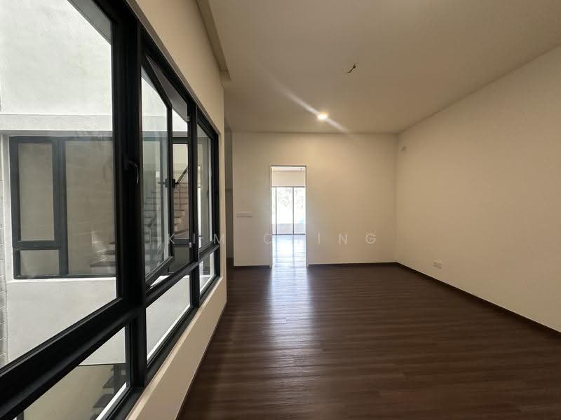 Bungalow House untuk Dijual di Taman Gembira (Jalan Klang Lama (Old Klang Road)) - Kim Ching - PropertyGuru.com.my