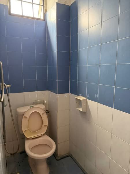 Office for Rent in Bandar Tasik Selatan (Kuala Lumpur) - Lilian Tan - Bathroom - PropertyGuru.com.my