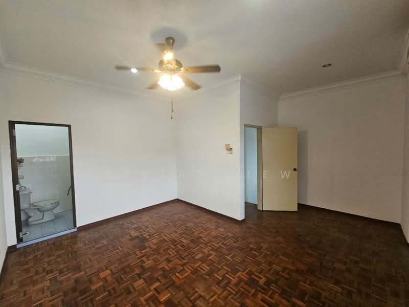 2-storey Terraced House for Sale in Pagoh (Johor) - Albert Liew - Bathroom - PropertyGuru.com.my