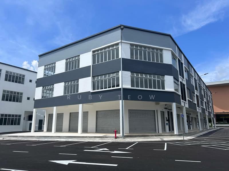 Shop for Rent in Bandar Indahpura (Kulai) - Ruby Teow - Exterior - PropertyGuru.com.my