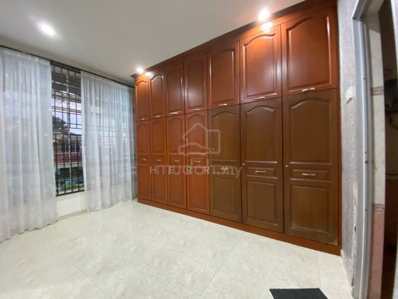 Terraced House for Sale in Taman Melaka Jaya (Batu Berendam) - Cherry . - Bedroom - PropertyGuru.com.my