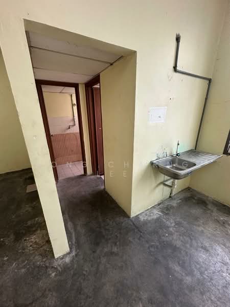 Kedai / Pejabat untuk Disewa di Ulu Tiram (Johor) - Hong Charng Lee - Interior - PropertyGuru.com.my