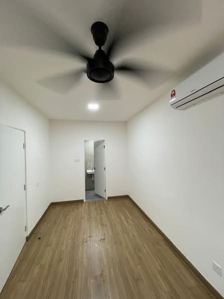 Service Residence for Sale at AraTre' Residences - Samantha Pan - Interior - PropertyGuru.com.my