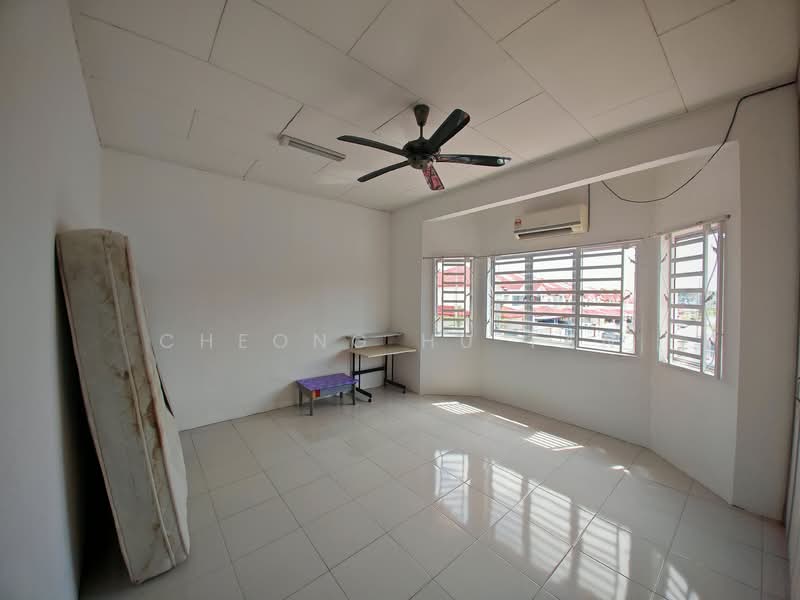 2-storey Terraced House for Rent in Seremban (Negeri Sembilan) - Cheong Hu Tan - Interior - PropertyGuru.com.my