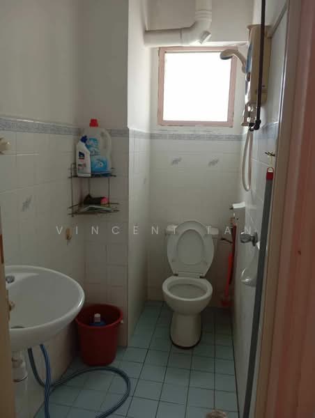 Apartment for Rent at Puteri Indah - Vincent Tan - Bathroom - PropertyGuru.com.my
