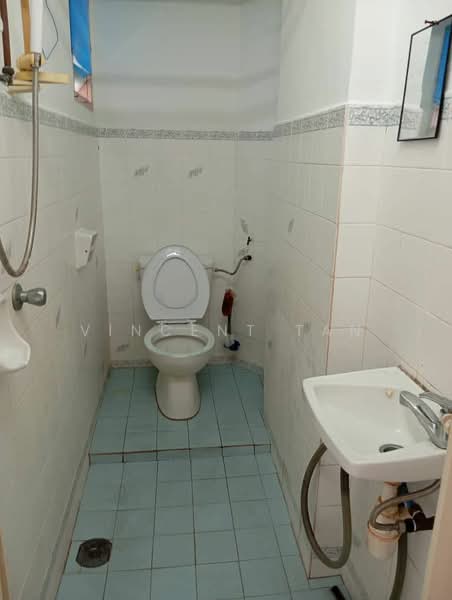 Apartment for Rent at Puteri Indah - Vincent Tan - Bathroom - PropertyGuru.com.my