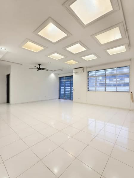 2-storey Terraced House for Rent in Setia Tropika (Johor Bahru) - Jessy Koh - Living Room - PropertyGuru.com.my