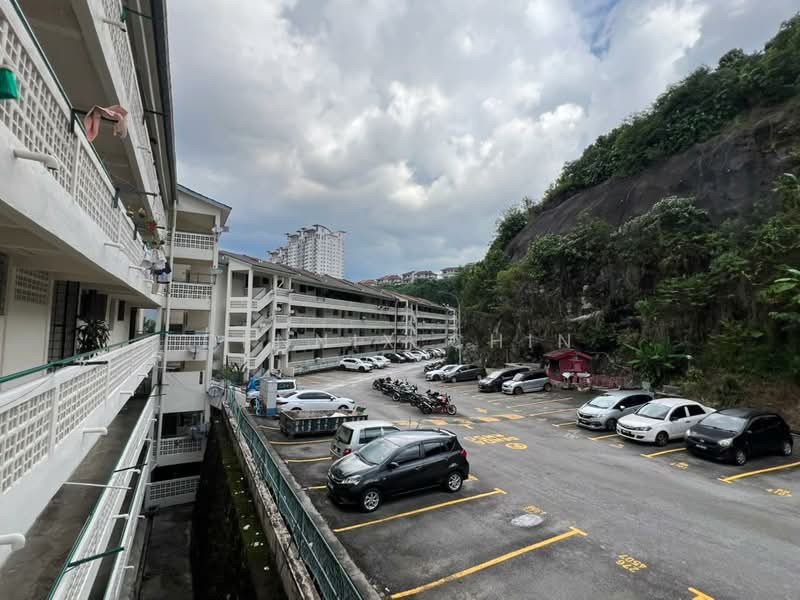 Pangsapuri untuk Disewa di Mutiara Court - Dennix Chin - Exterior - PropertyGuru.com.my