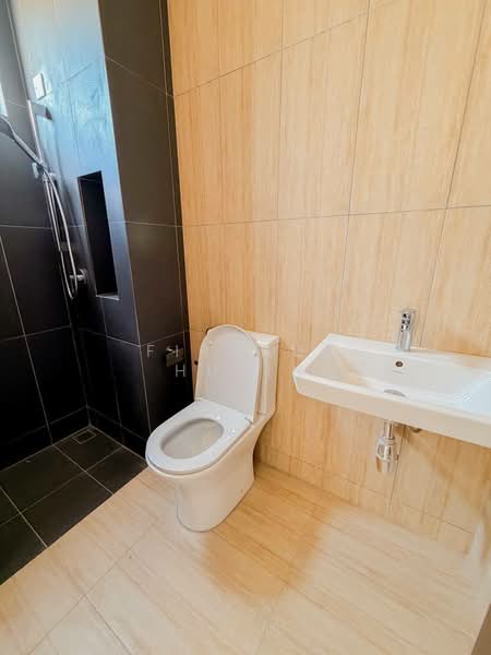 Rumah Teres untuk Dijual di Klang (Selangor) - Firdaus Husin - Bathroom - PropertyGuru.com.my