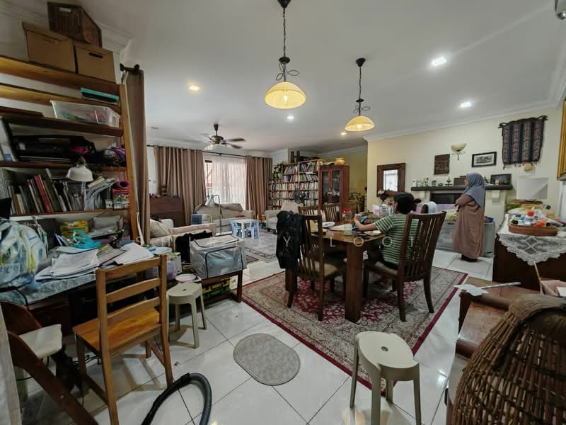 2-storey Terraced House for Sale in Bukit Jelutong (Shah Alam) - Shirley Looi - Living Room - PropertyGuru.com.my