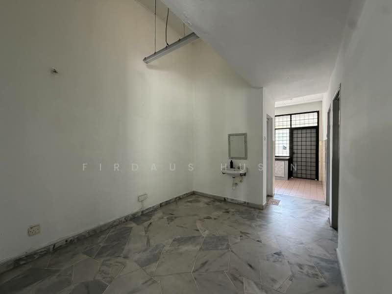 1-storey Terraced House for Sale in Bandar Sri Damansara (Selangor) - Firdaus Husin - Interior - PropertyGuru.com.my