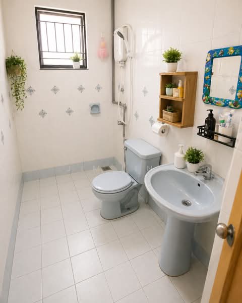 Rumah Bandar untuk Dijual di Bukit Rimau (Shah Alam) - Jim Ling - Bathroom - PropertyGuru.com.my