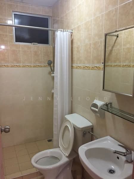 Condominium for Rent at Coastal Tower - Jenny Leong - Bathroom - PropertyGuru.com.my