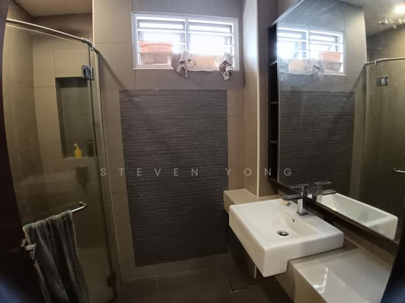 Bungalow for Sale in Bandar Sungai Long (Selangor) - Steven Yong - Bathroom - PropertyGuru.com.my
