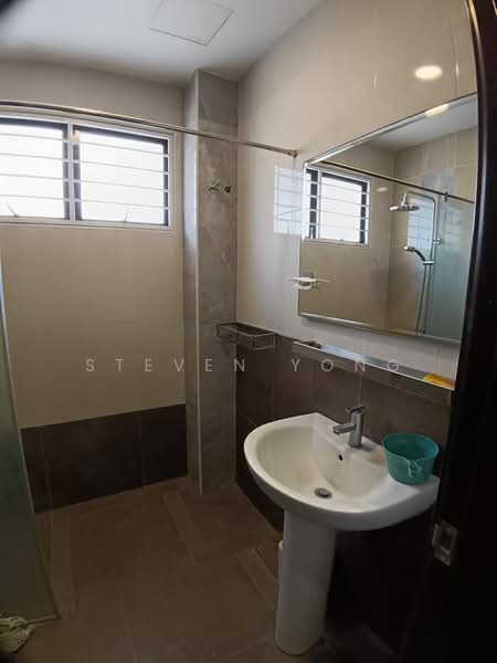 Bungalow for Sale in Bandar Sungai Long (Selangor) - Steven Yong - Bathroom - PropertyGuru.com.my