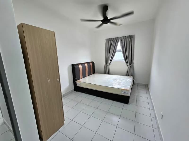 Servis Apartment untuk Disewa di Kiara Kasih - Vaness Chin - Bedroom - PropertyGuru.com.my