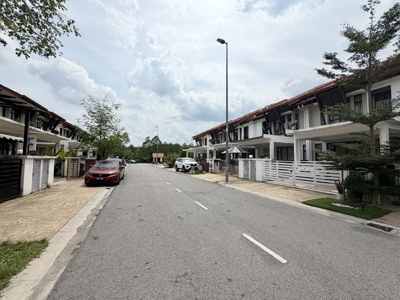 Rumah Teres 2 Tingkat untuk Dijual di Alam Sari (Bangi) - Ai Faizal - Exterior - PropertyGuru.com.my